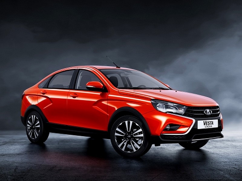 AvtoVAZ už vyrábí sedan Lada Vesta Cross